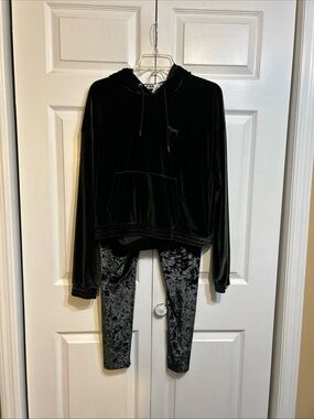 PINK Victoria's Secret Velour Lounge Hoodie & Legging Set Size L Large Green